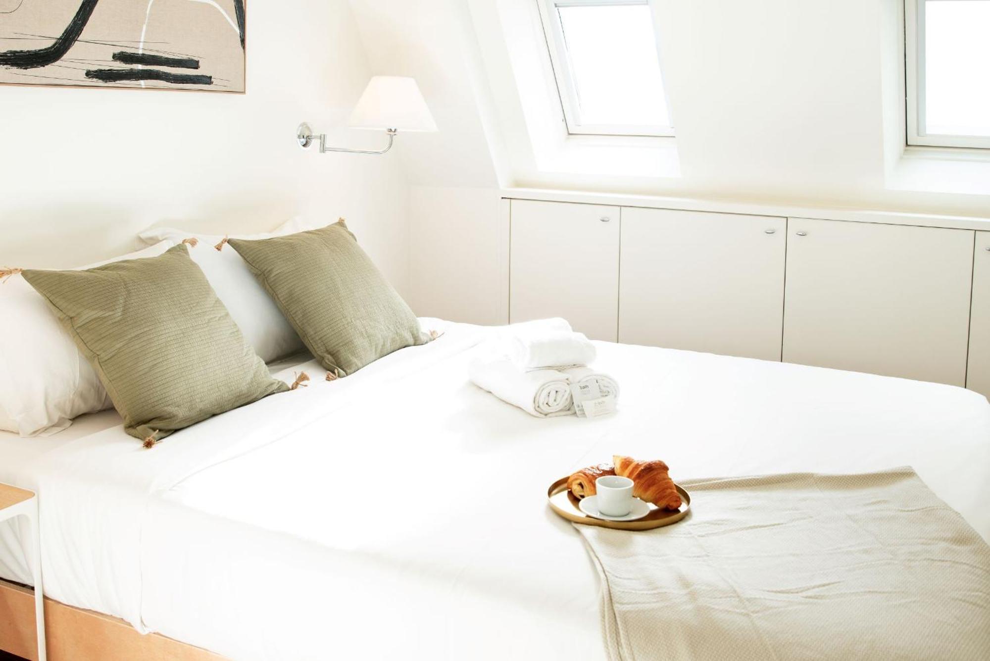 Eiffel 2Br Avenue Leilighet Paris Eksteriør bilde